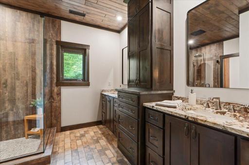 1649 Gull Lane SW, Nisswa, MN 56468