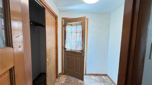 36 E Ronning Avenue, Appleton, MN 56208