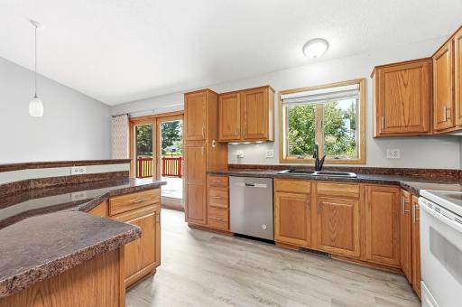 3328 Dorset Lane NW, Rochester, MN 55901