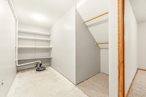 3328 Dorset Lane NW, Rochester, MN 55901