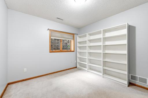 3328 Dorset Lane NW, Rochester, MN 55901