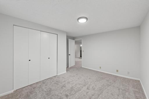 9170 Jamaca Court N, Lake Elmo, MN 55042