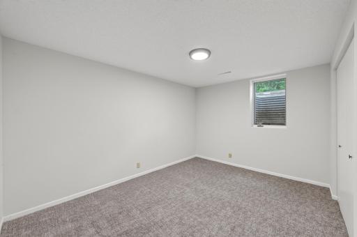 9170 Jamaca Court N, Lake Elmo, MN 55042