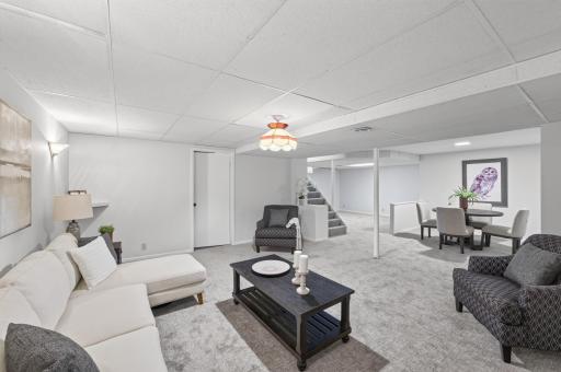 9170 Jamaca Court N, Lake Elmo, MN 55042
