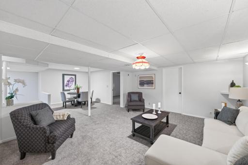 9170 Jamaca Court N, Lake Elmo, MN 55042