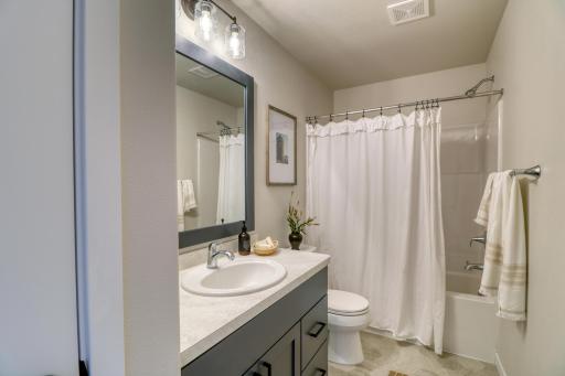 6807 Belding Drive South, Fargo, ND 58104