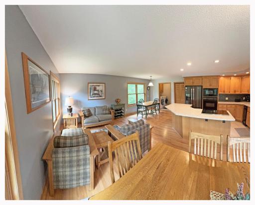 Great Kitchen for entertaining family and guests.jpg