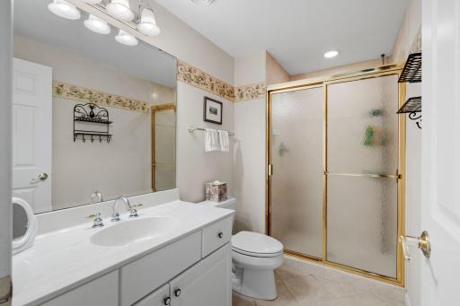 15183 Wayzata Boulevard, Wayzata, MN 55391