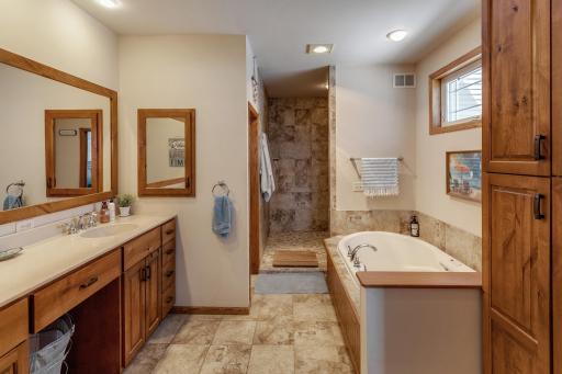 13290 Boonstra Drive, Nevis, MN 56467