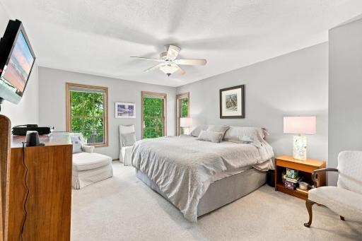 4819_137th_Street_West_Apple_Valley_MN_USA_037.jpg