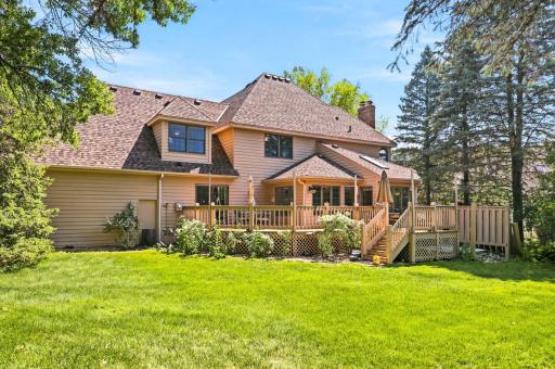 4819_137th_Street_West_Apple_Valley_MN_USA_059.jpg