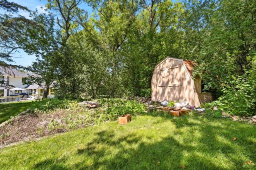 4819_137th_Street_West_Apple_Valley_MN_USA_060.jpg