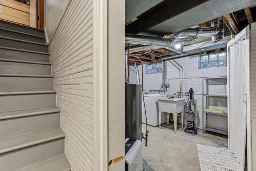 3547 Dupont Avenue N, Minneapolis, MN 55412