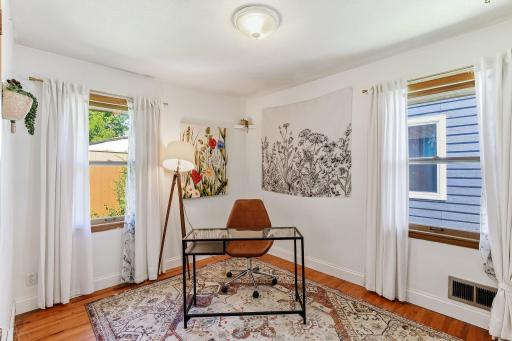 3547 Dupont Avenue N, Minneapolis, MN 55412