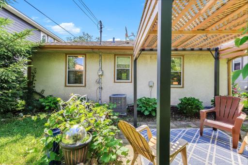 3547 Dupont Avenue N, Minneapolis, MN 55412