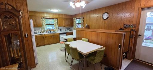 Dining/Kitchen