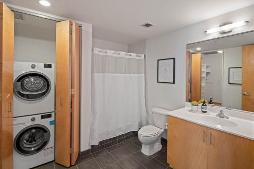 45 University Avenue SE, 313, Minneapolis, MN 55414