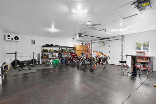 Photo 70