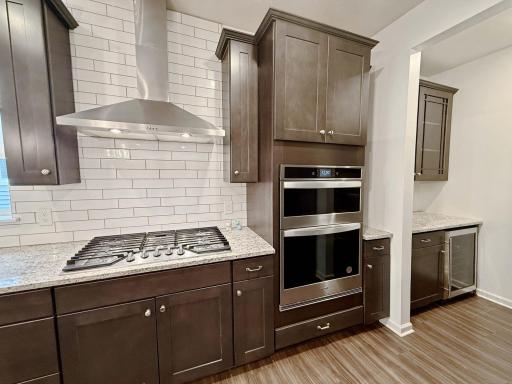 4648 Benjamin Place, Woodbury, MN 55129