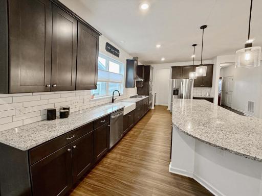 4648 Benjamin Place, Woodbury, MN 55129