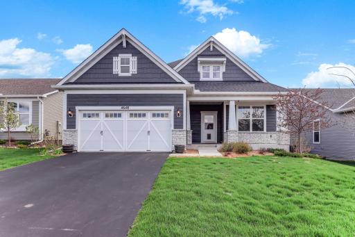 4648 Benjamin Place, Woodbury, MN 55129