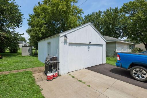 415 Francis Street, Faribault, MN 55021