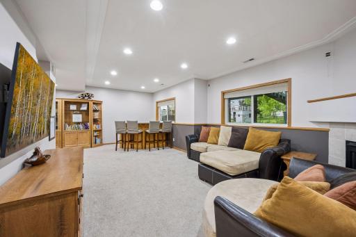 7975 Parrish Avenue NE, Elk River, MN 55330
