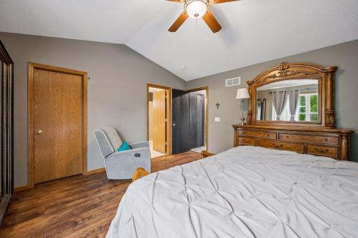7975 Parrish Avenue NE, Elk River, MN 55330