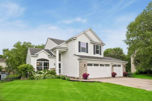 7975 Parrish Avenue NE, Elk River, MN 55330