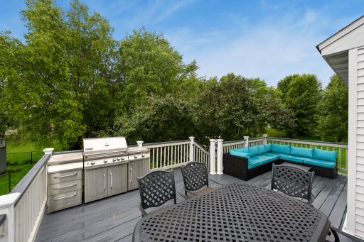 7975 Parrish Avenue NE, Elk River, MN 55330