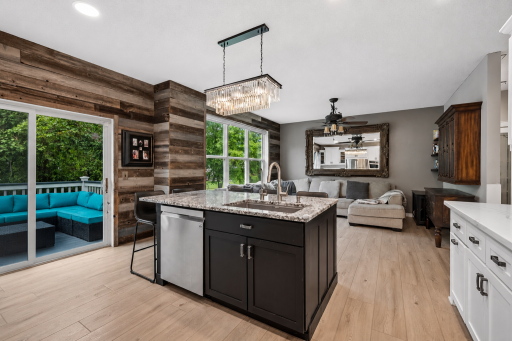7975 Parrish Avenue NE, Elk River, MN 55330