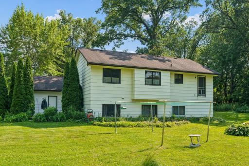 6386 255th Street, Wyoming, MN 55092