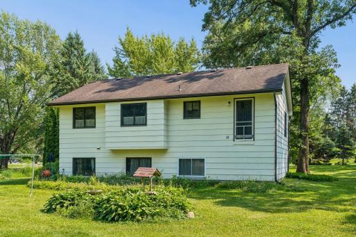 6386 255th Street, Wyoming, MN 55092