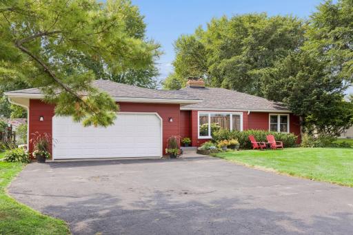Photo for 5221 Olson Memorial Highway, Golden Valley, MN 55422 - listing #7102094 5221 Olson Memorial Highway, Golden Valley, MN 55422