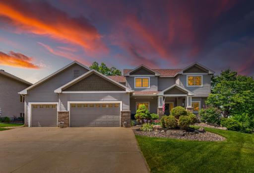 Welcome to 17773 Ketchikan Ct within the coveted Lakes of Oakvilla community