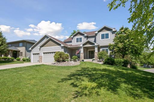 Welcome to 17773 Ketchikan Ct within the coveted Lakes of Oakvilla community