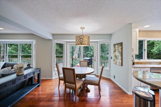1638 Quail Ridge Circle, Saint Paul, MN 55125