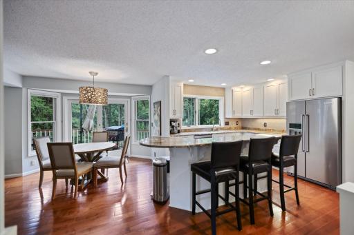 1638 Quail Ridge Circle, Saint Paul, MN 55125