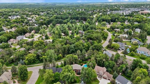 1638 Quail Ridge Circle, Saint Paul, MN 55125