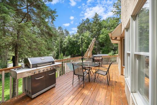 1638 Quail Ridge Circle, Saint Paul, MN 55125