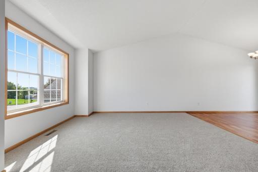 1114 Hidden Creek Boulevard, Mayer, MN 55360