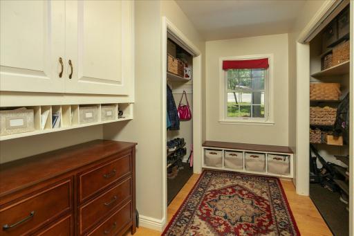1424 Woodland Drive SW, Rochester, MN 55902
