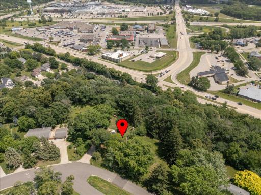 1424 Woodland Drive SW, Rochester, MN 55902