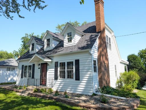 722 1st Avenue SE, Long Prairie, MN 56347
