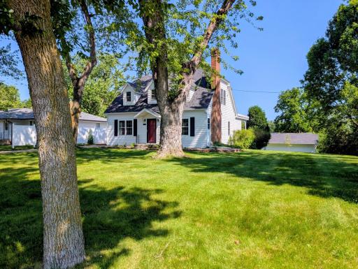 722 1st Avenue SE, Long Prairie, MN 56347