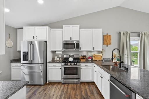 11881 132nd Avenue N, Dayton, MN 55327
