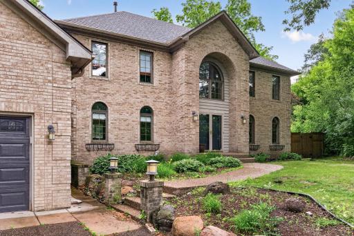 1504 Fairfield Road S, Minnetonka, MN 55305