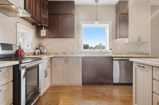 402 Barclay Avenue W, Pine River, MN 56474