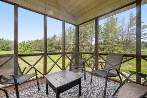 402 Barclay Avenue W, Pine River, MN 56474