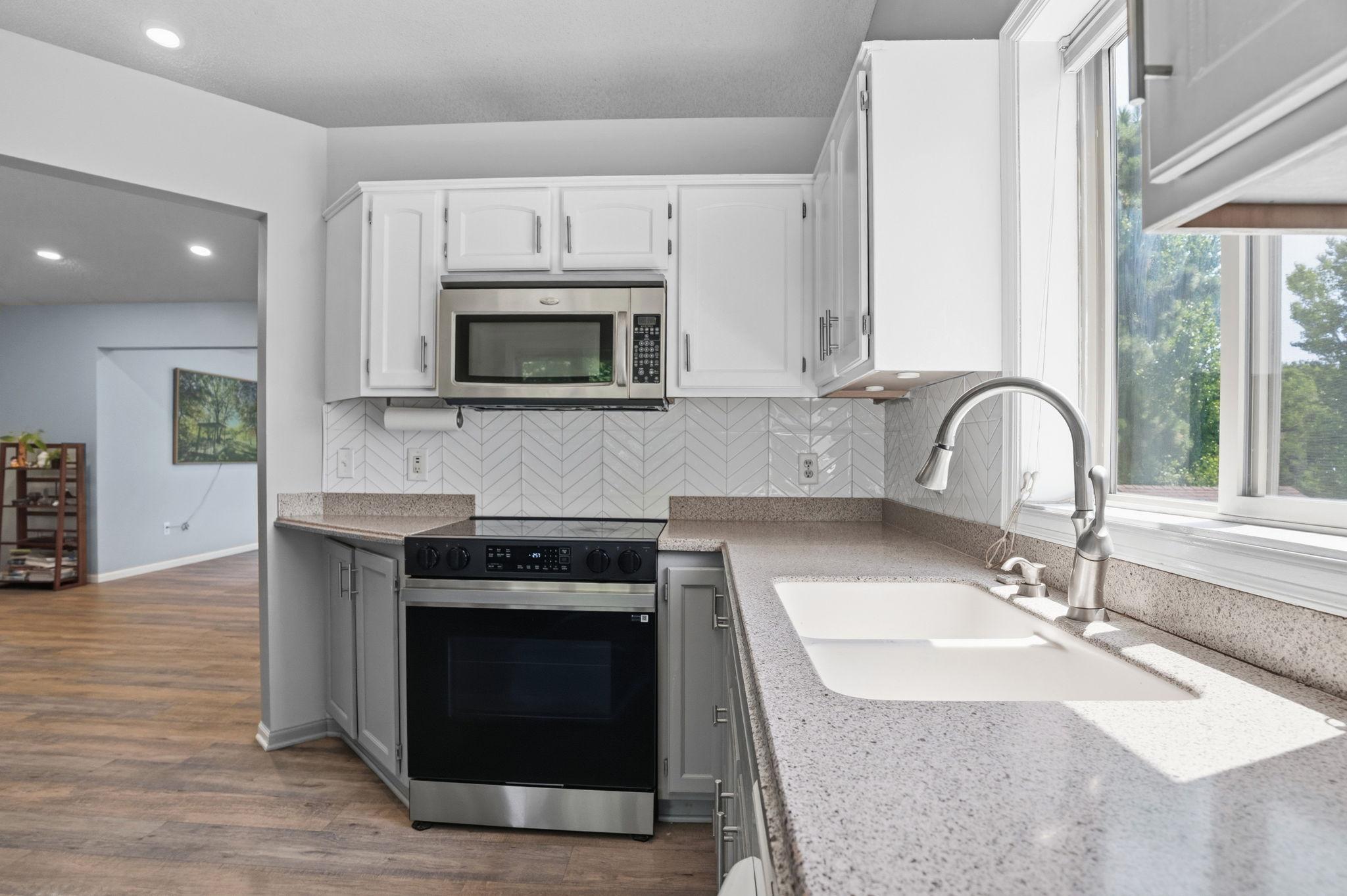 Granite counter top!!
